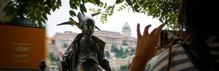 Día 1 de la Guía de Budapest. Vamos a los baños Szechenyi
