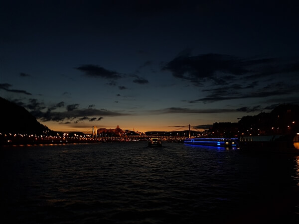 Ruta por el Barrio Judío de Budapest + Crucero por el Danubio - Ruta por Budapest en 4 días (6)