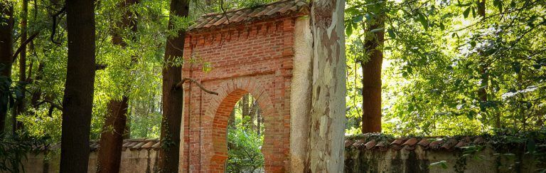 Barcia, el pueblo con más hórreos de Asturias