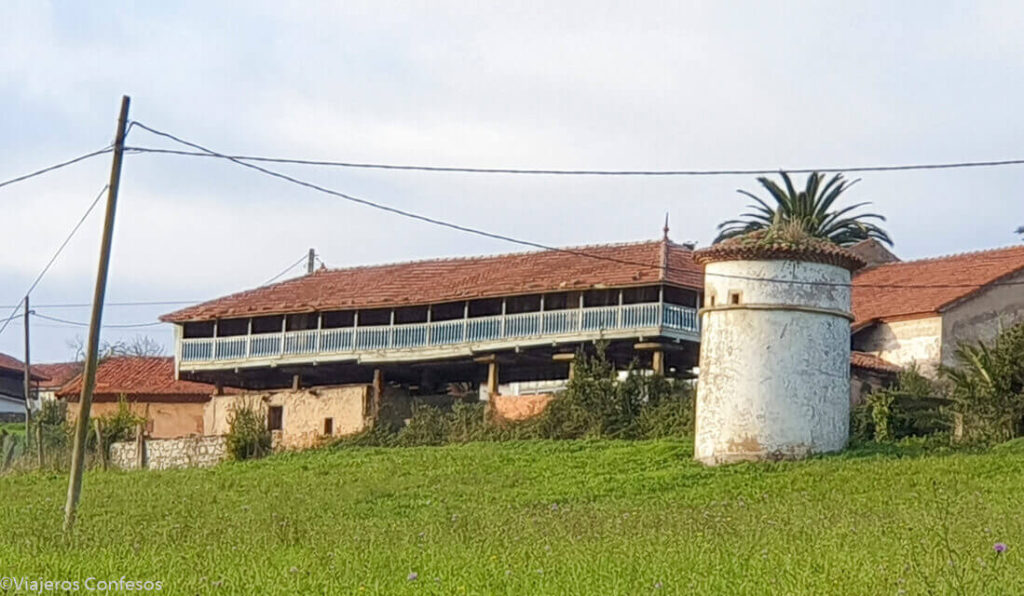 Condres - Una de las paneras más grandes de Asturias