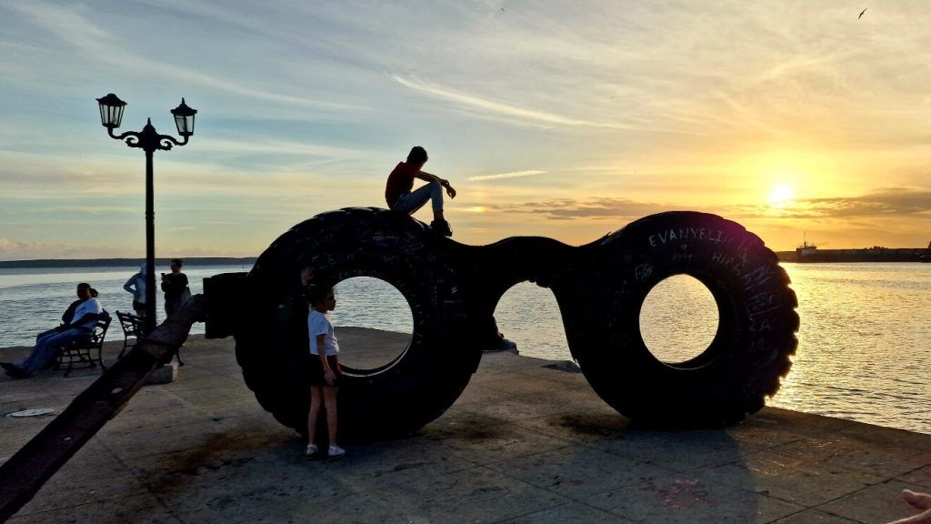Paseo por el Muelle Real -Qué ver en Cienfuegos en 1 o 2 días - Guía para viajar a Cuba (9)